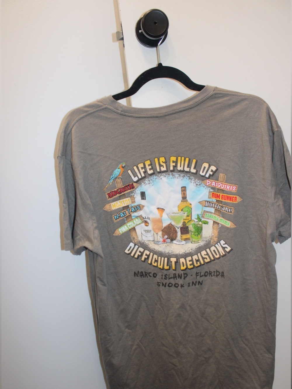 Vintage Snook Inn Marco Island Florida Graphic Tee - Size L Tan